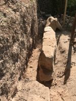 Der erste Ankerstein ist komplett freigelegt.